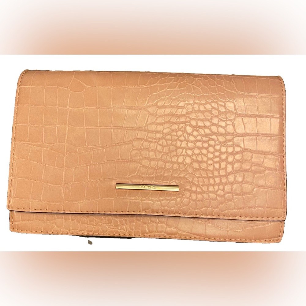 Aldo Farecien Crossbody with Chain Purse EUC Pale Pink